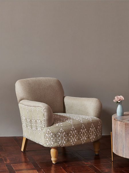 Mic Chair
